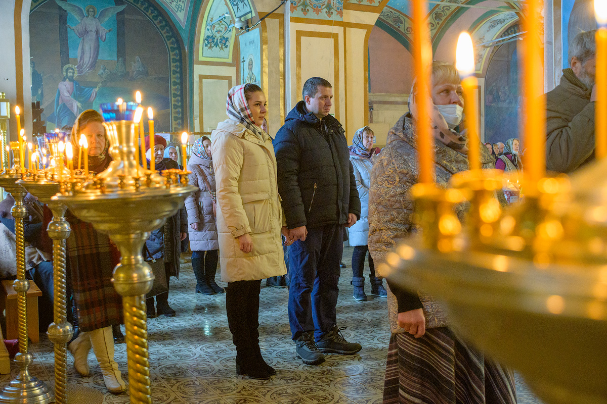 Прощеное воскресенье в храме