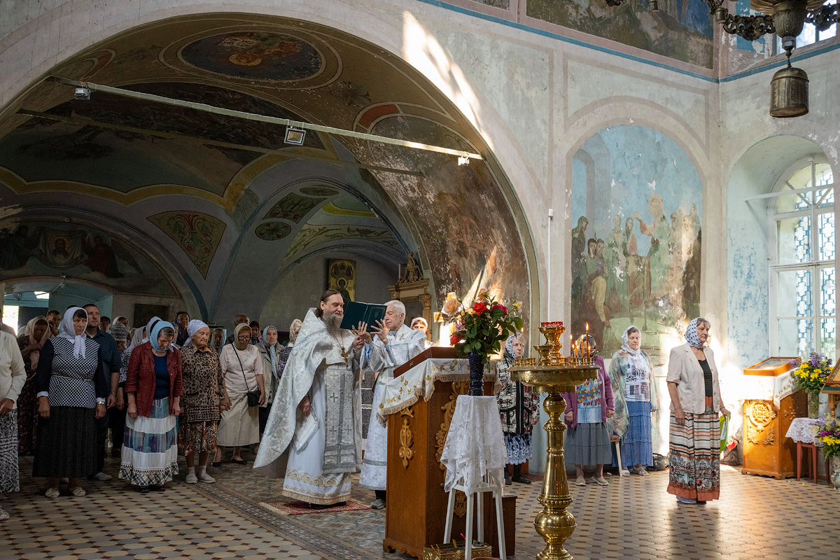 Крестовоздвиженский храм Костерево расписание